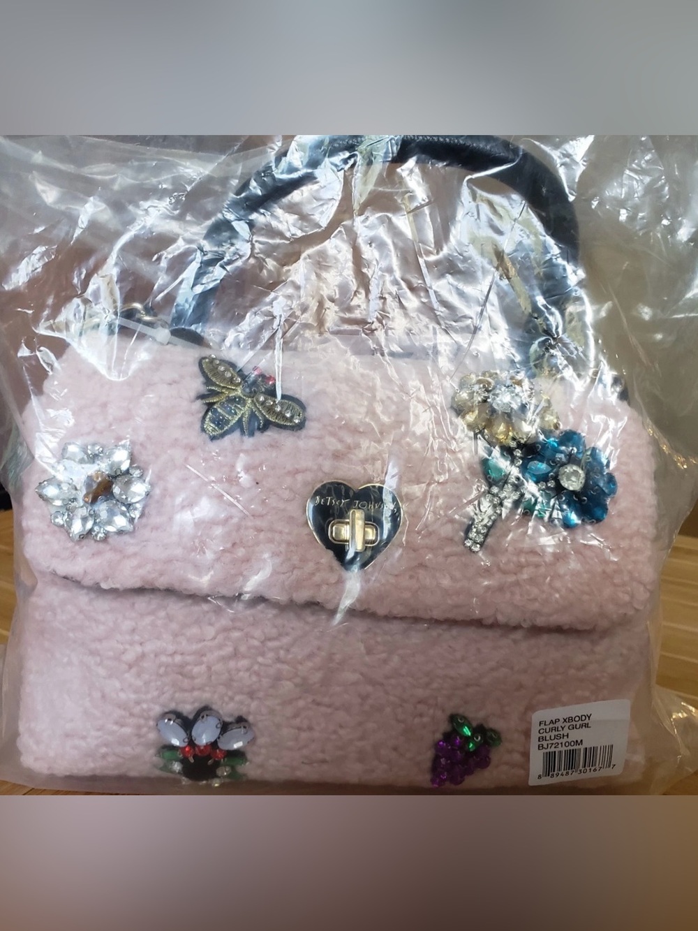 NWT BETSEY JOHNSON Adorable Flap XBody Curly Gurl Blush Purse - Picture 7 of 13